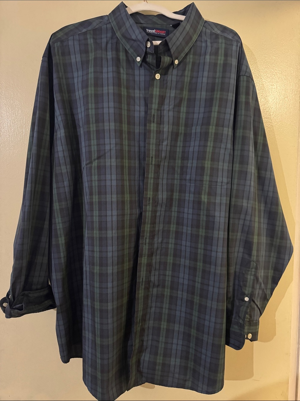 Men's Navy & Green Plaid Button-Down Shirt